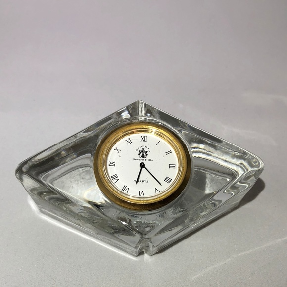 Giorgio of Beverly Hills, Office, Desk Clock Giorgio Of Beverly Hills  Glass Crystal